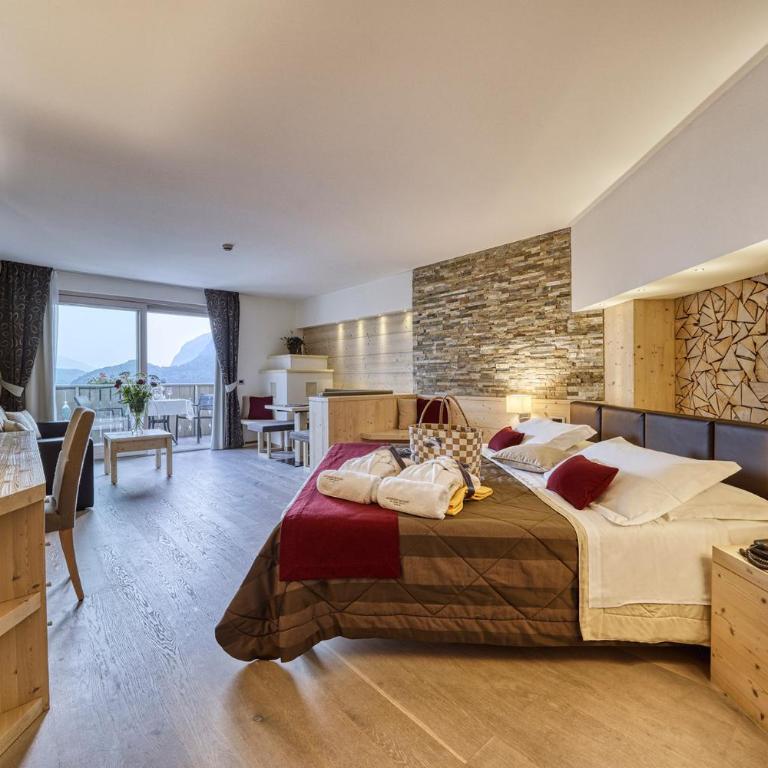 Alpenresort Belvedere - Junior Suite A mit Balkon und Seeblick - 2