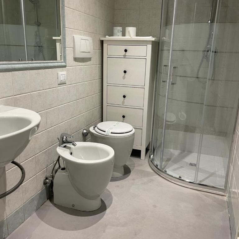 APartmenTorino - One-Bedroom Apartment - 4