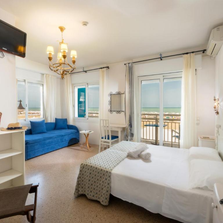 Hotel Tizian Beach - Camera Matrimoniale Deluxe con Balcone e Vista Mare - 3
