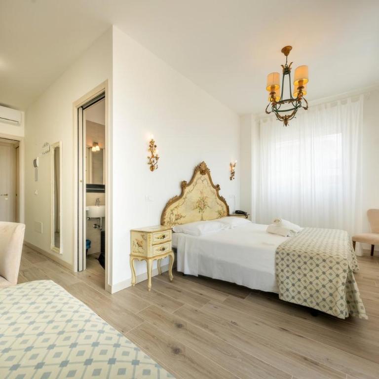 Hotel Tizian Beach - Camera Matrimoniale Deluxe con Balcone e Vista Mare - 6