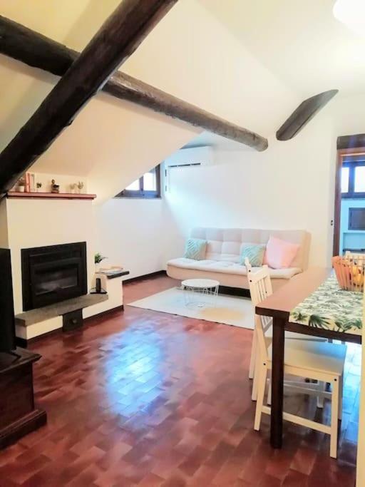 Mansarda in centro Menaggio con spiaggia privata e possibilità garage - Penthouse-Apartment - 11