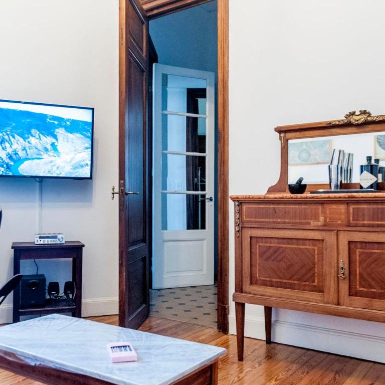 Apartamento de época en casco histórico - Two-Bedroom Apartment - 17