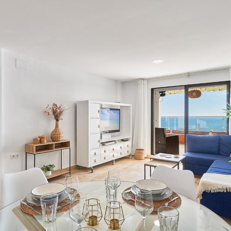 Sunrise & Sunset Unique Experience Sea Views Parking Pool Mijas Costa & Fuengirola - Apartamento de 2 dormitorios - 2