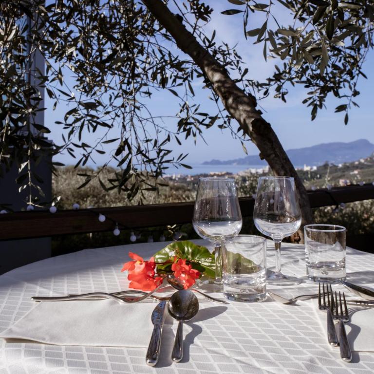 Agri Suite with jacuzzi - La Bilaia - Suite con vistas al mar - 19