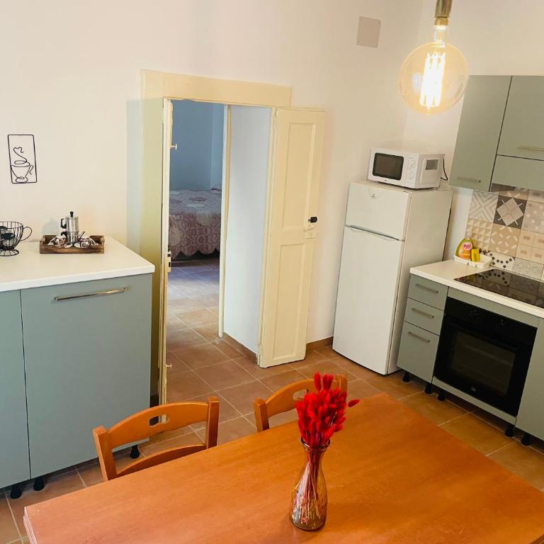 Casa vacanza Fermata Napoli Centro - Appartamento con 2 Camere da Letto - 1