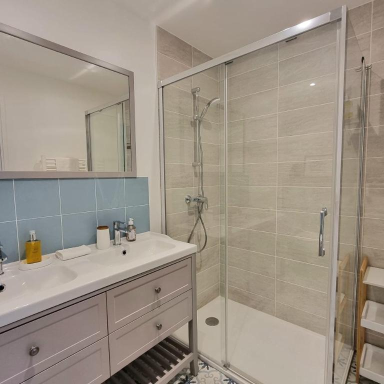 Le Magnolia Terrace & Private Parking Sleeps 6 - Maison de Vacances - 26