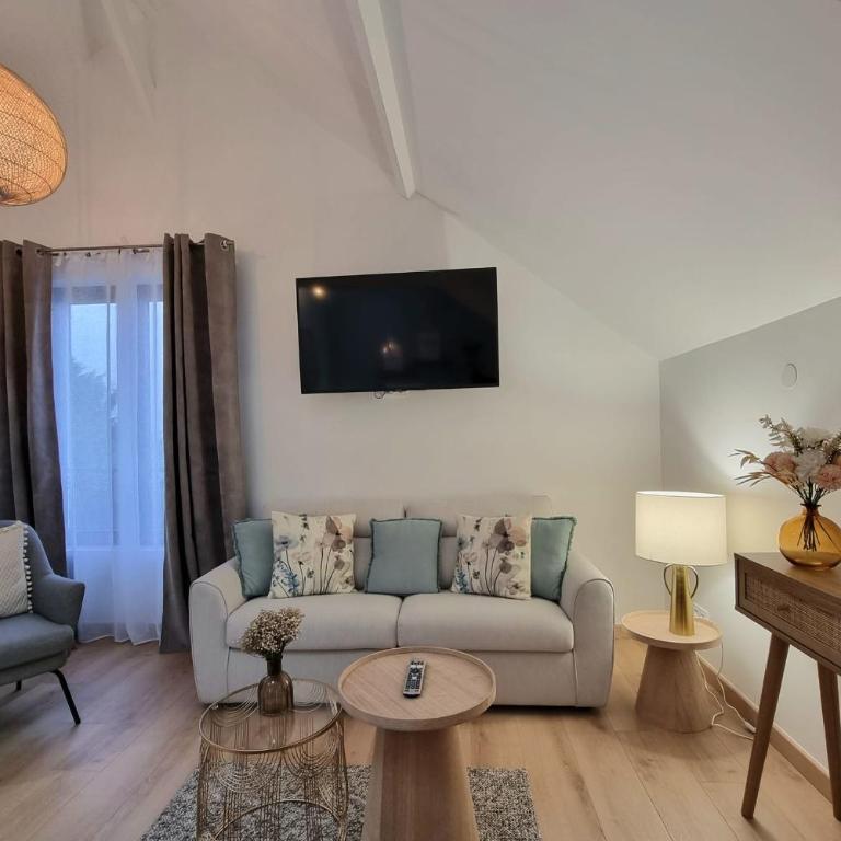 Le Magnolia Terrace & Private Parking Sleeps 6 - Maison de Vacances - 27