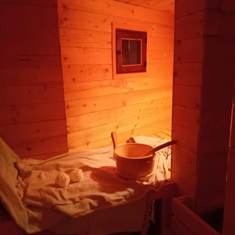 Wellnessoase mit Sauna und Whirlpool - Apartment mit 1 Schlafzimmer - 3