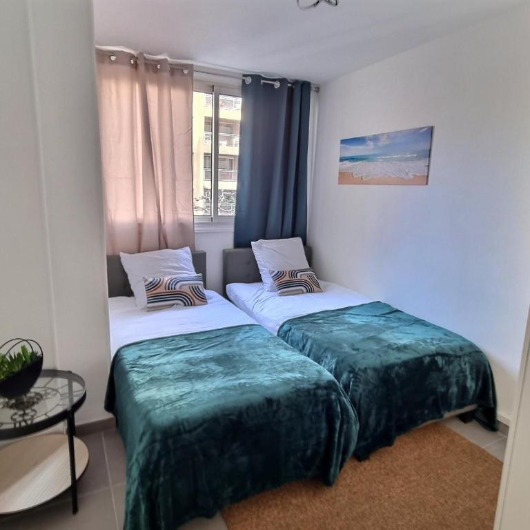 Appartement T3 72m2 Rénové Vieux port Marseille - Appartement 2 Chambres - 19