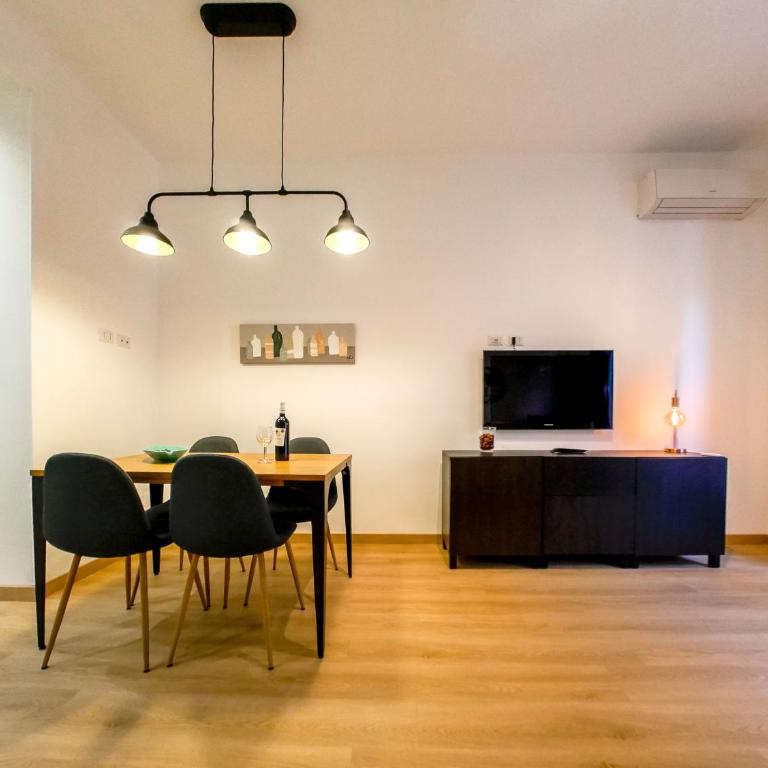 Chic Modern 2-Bedroom near Metro - Appartamento con 2 Camere da Letto - 8