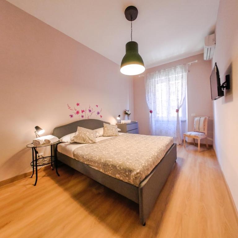 Chic Modern 2-Bedroom near Metro - Appartamento con 2 Camere da Letto - 2