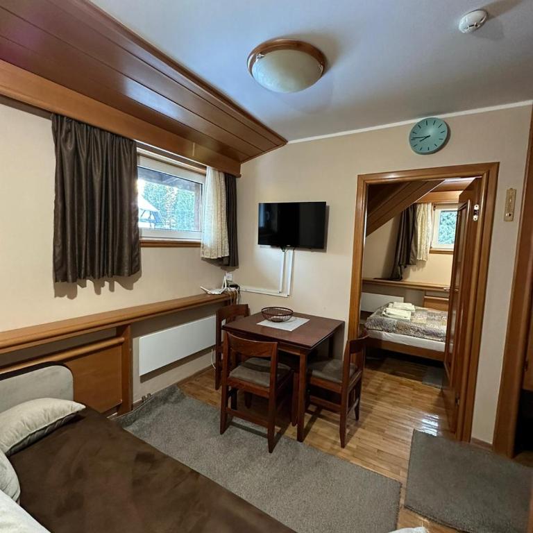 Apartman 601 i 603 Kopaonik Centar - One-Bedroom Apartment - 7