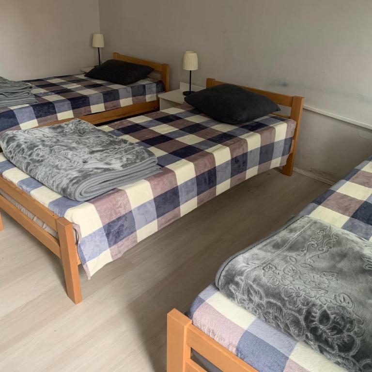 Downtown Belgrade Mixed Beds - Trokrevetna Soba sa Zajedničkim Kupatilom - 2