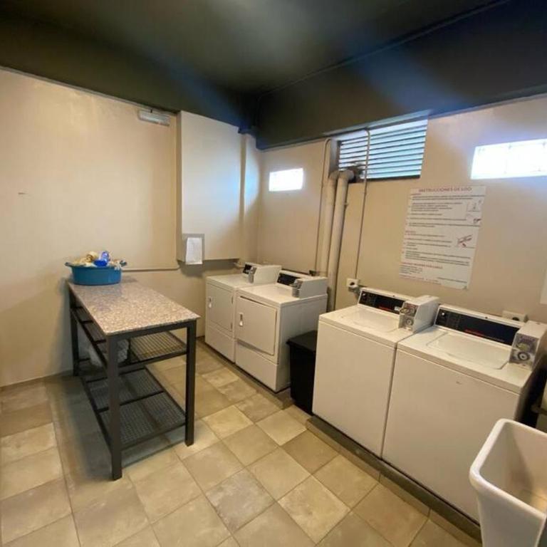 Departamento Confortable y Servicios en Pleno Centro - One-Bedroom Apartment - 57
