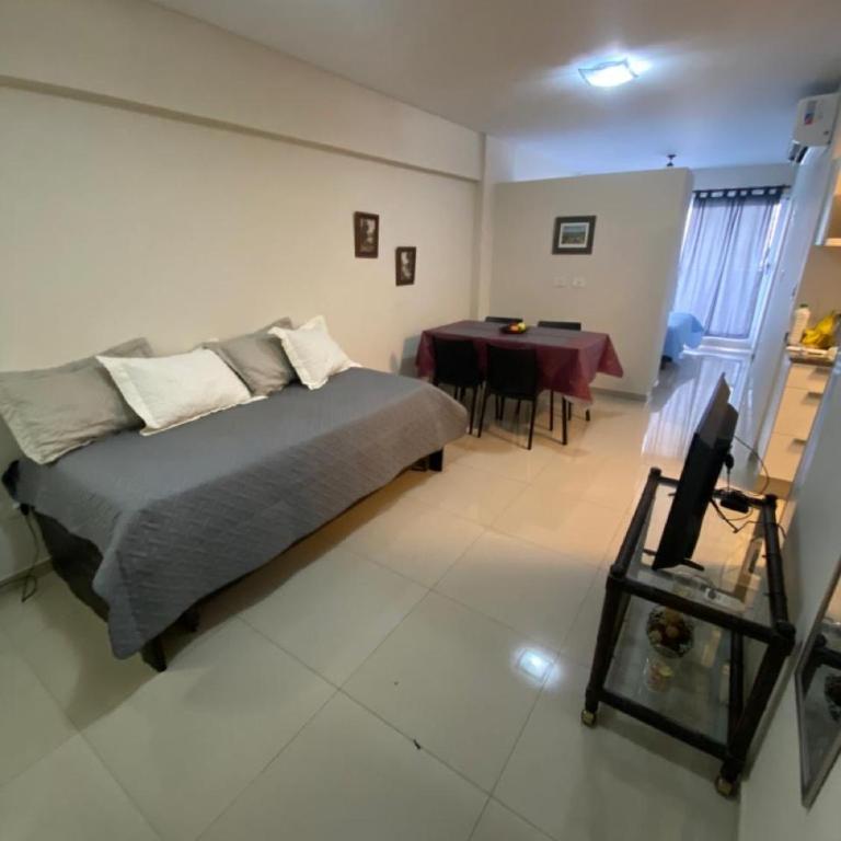Departamento Confortable y Servicios en Pleno Centro - One-Bedroom Apartment - 65