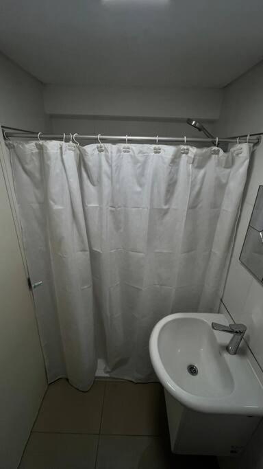 Departamento Confortable y Servicios en Pleno Centro - One-Bedroom Apartment - 66