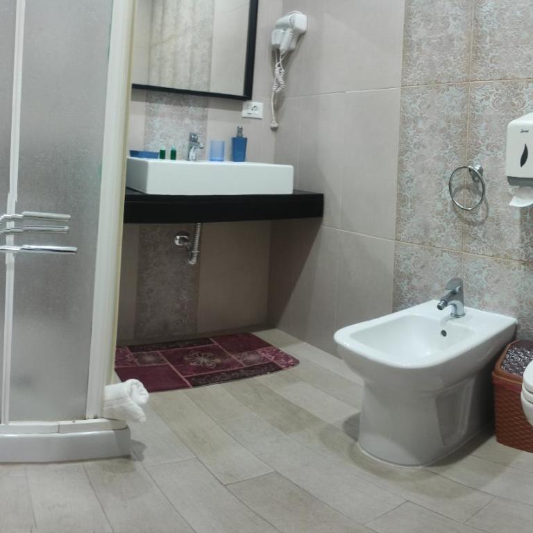 Guest House Elettra - Camera Tripla Superior - 5