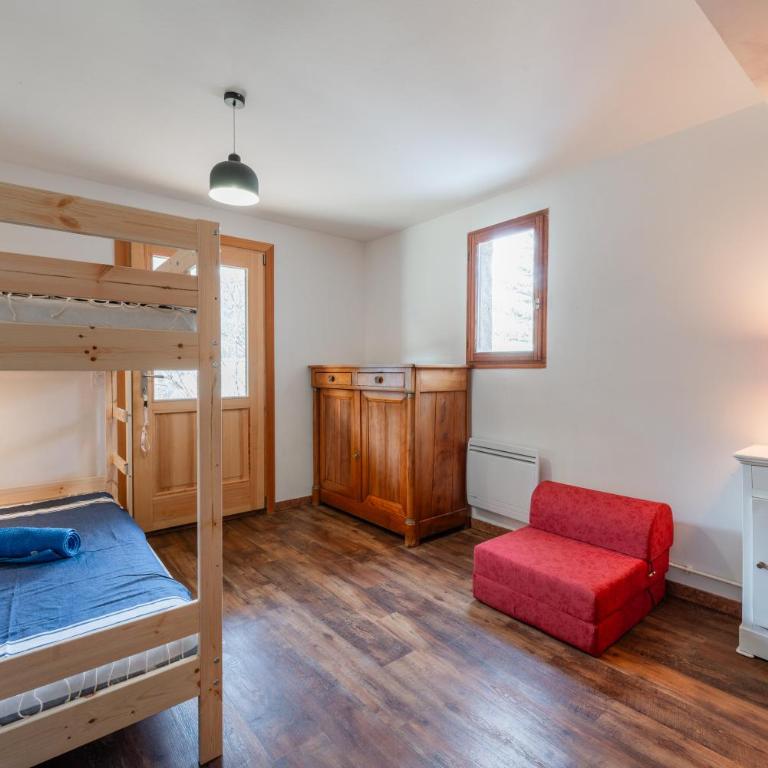 Grand Appartement dans Chalet Serre Chevalier à 8 minutes des pistes - Appartement avec Vue sur la Montagne - 48