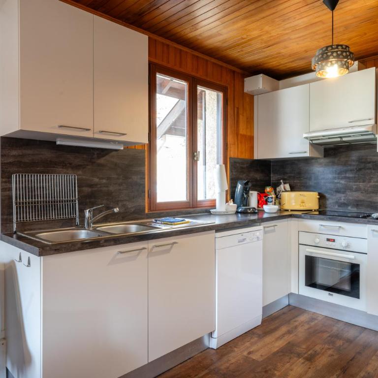 Grand Appartement dans Chalet Serre Chevalier à 8 minutes des pistes - Appartement avec Vue sur la Montagne - 28