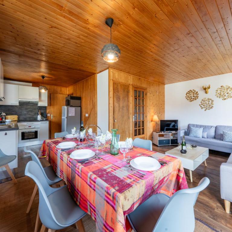 Grand Appartement dans Chalet Serre Chevalier à 8 minutes des pistes - Appartement avec Vue sur la Montagne - 26
