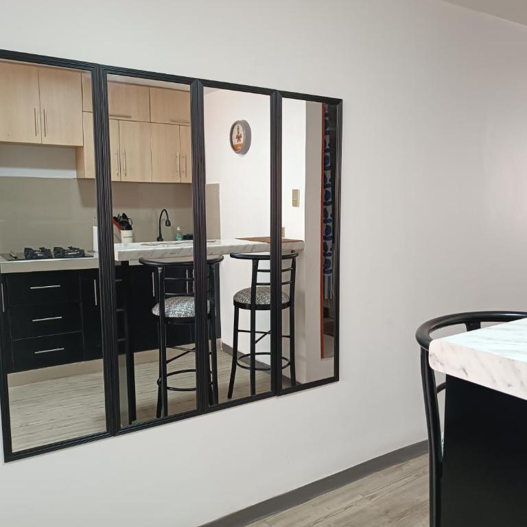 Acogedor APT a 20 min Aeropuerto - One-Bedroom Apartment - 20