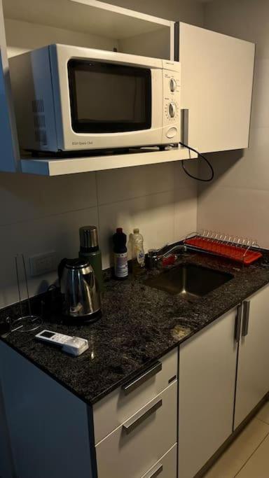 Departamento Confortable y Servicios - One-Bedroom Apartment - 7