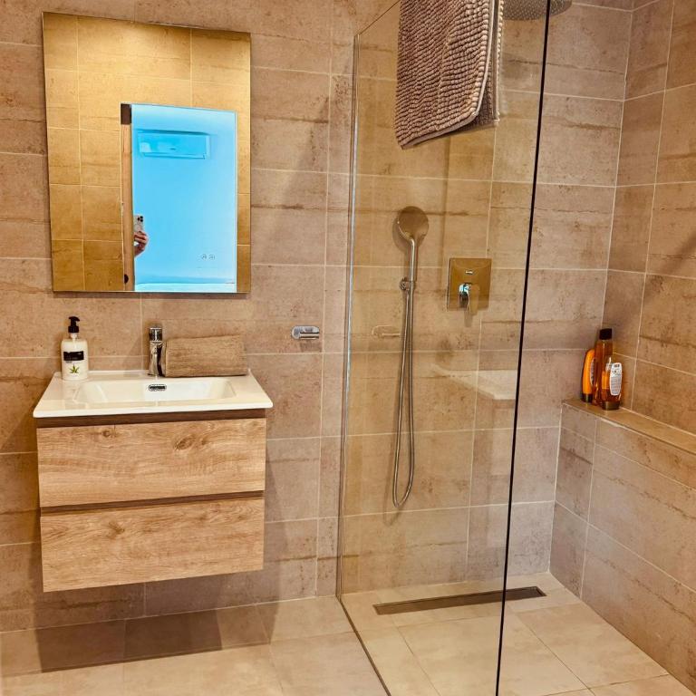 Casa Olivia, Luxurious Village House with Sauna and Jacuzzi - Casa de 2 dormitorios - 34