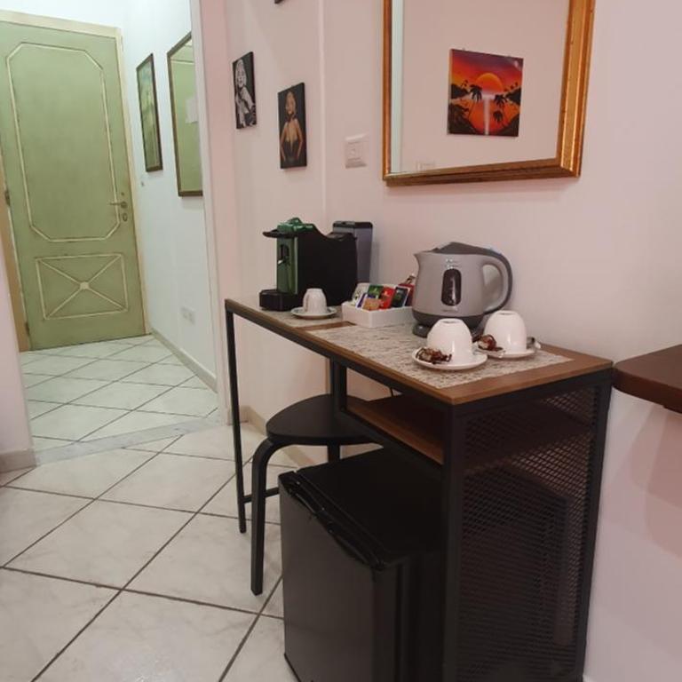 Tony & Doris Home - Quadruple Room with Sea View - 8