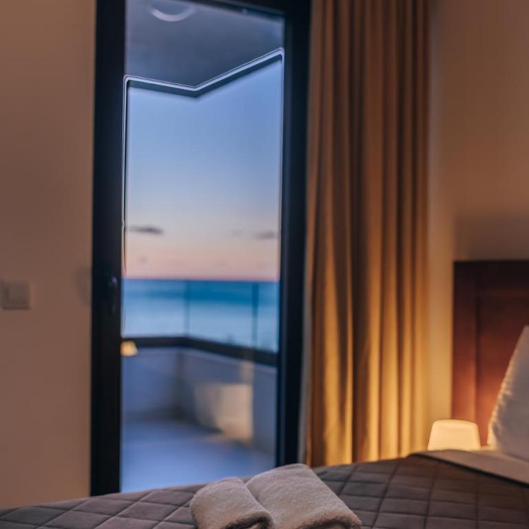 Apartments Kuce Lekovica Beach & snack bar- Bistro - One-Bedroom Apartment with Terrace and Sea View - 27