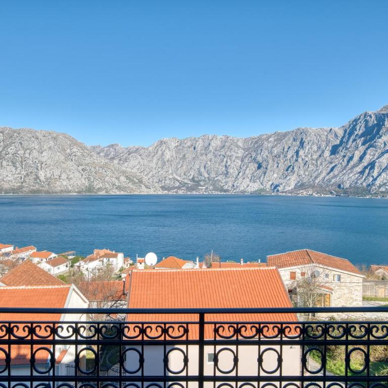 Luxurious 3-Bedroom Apartment by MN Property - Apartman sa 3 Spavaće Sobe - 37