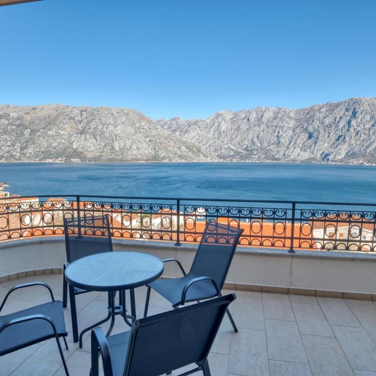 Luxurious 3-Bedroom Apartment by MN Property - Apartman sa 3 Spavaće Sobe - 36