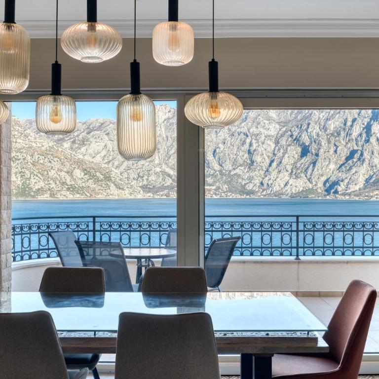 Luxurious 3-Bedroom Apartment by MN Property - Apartman sa 3 Spavaće Sobe - 39