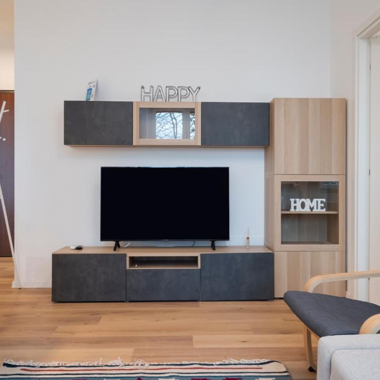 [IHost Flat] - Giambellino 131-1 - Appartamento con 1 Camera da Letto - 1