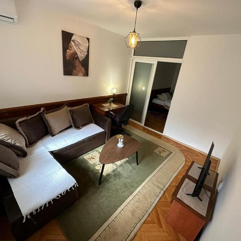 Budva App4 - One-Bedroom Apartment - 9
