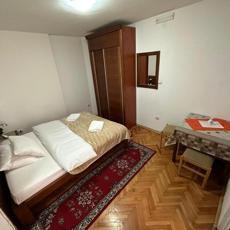 Budva App4 - One-Bedroom Apartment - 19