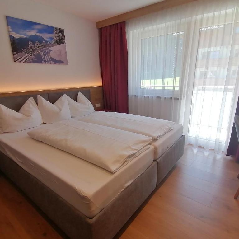 Gästehaus Holaus - Apartment mit 2 Schlafzimmern - 11