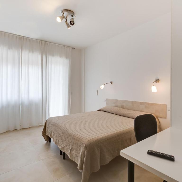 Guesthouse Vassallo Uno - Camera Matrimoniale/Doppia con Letti Singoli con Bagno Privato Esterno - 1