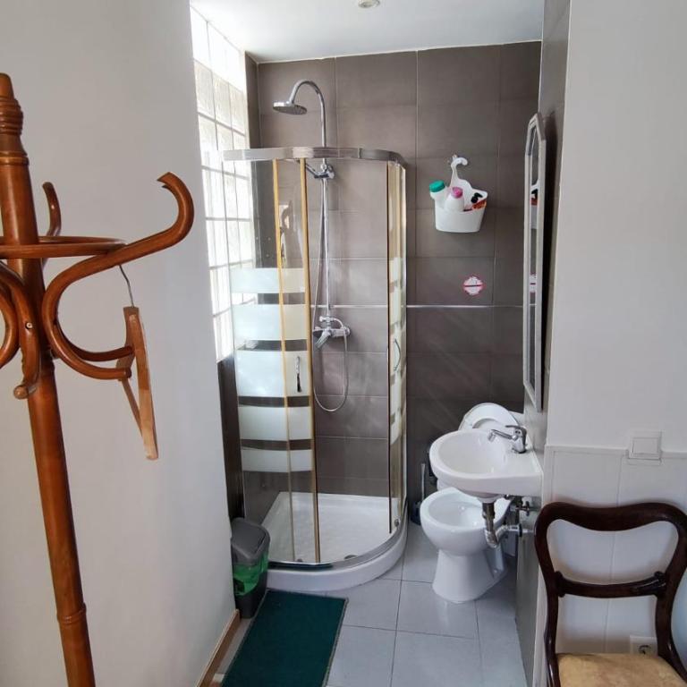 San Gabriel Torremolinos - Habitación Doble con ducha - 1 o 2 camas - 4