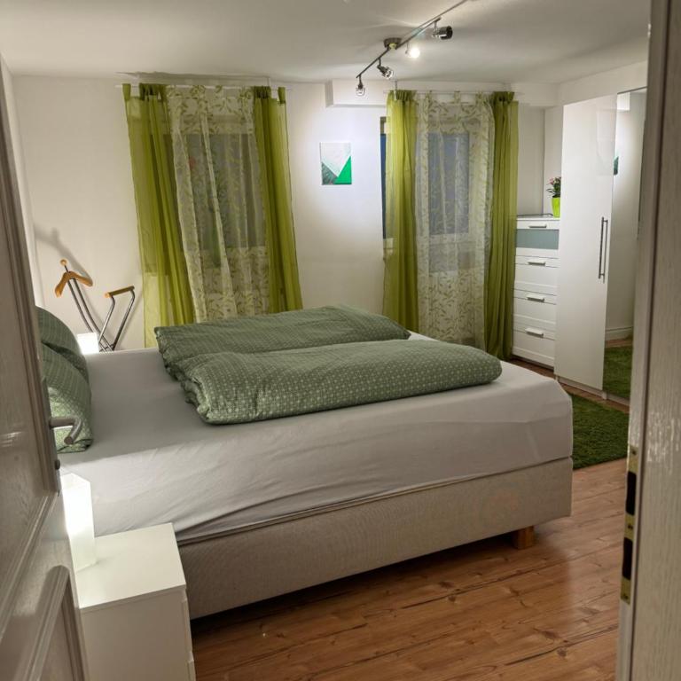 Ferienwohnung Gary mit zwei Terrassen und Garten - Apartamento de 2 dormitorios - 20
