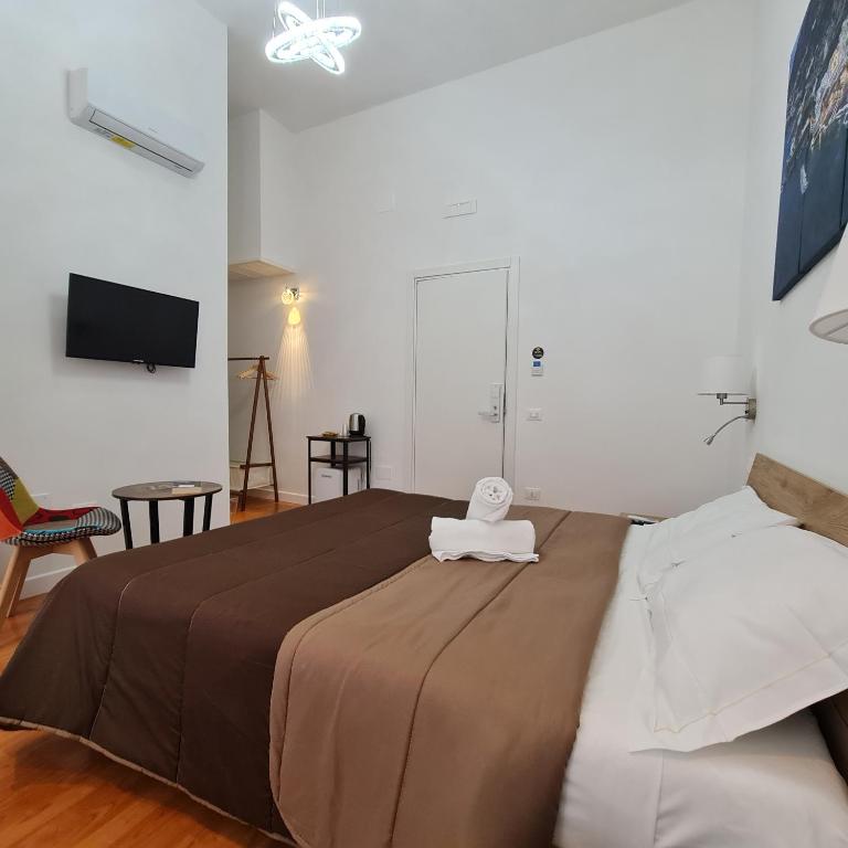 Mare Fuori B&B - Camera King Deluxe - 8