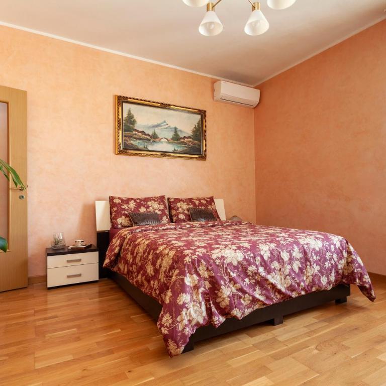 TWO SPACIOUS BEDROOMS 1 MINUTE TO METRO STOP - Appartamento con 2 Camere da Letto - 6