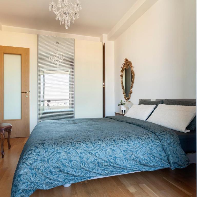 TWO SPACIOUS BEDROOMS 1 MINUTE TO METRO STOP - Appartamento con 2 Camere da Letto - 18