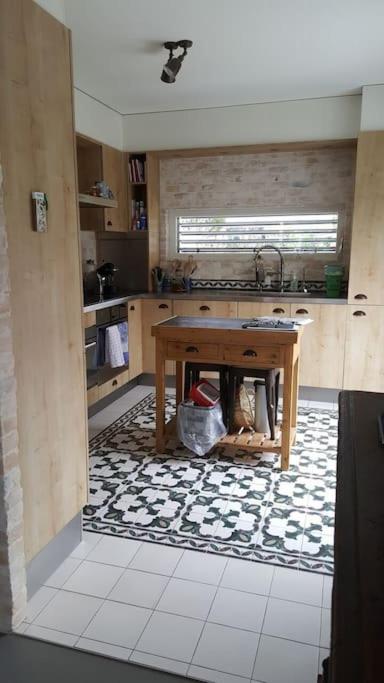 Appartement dans un jardin, 3 chambres - Three-Bedroom Apartment - 23
