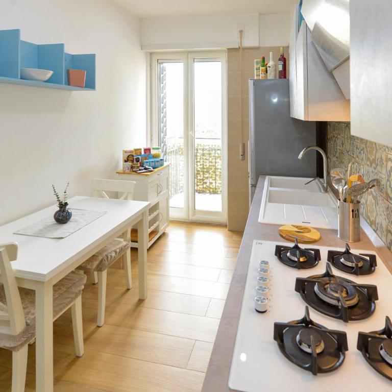 micione22 stazione centrale - Appartamento con 2 Camere da Letto e Balcone - 18
