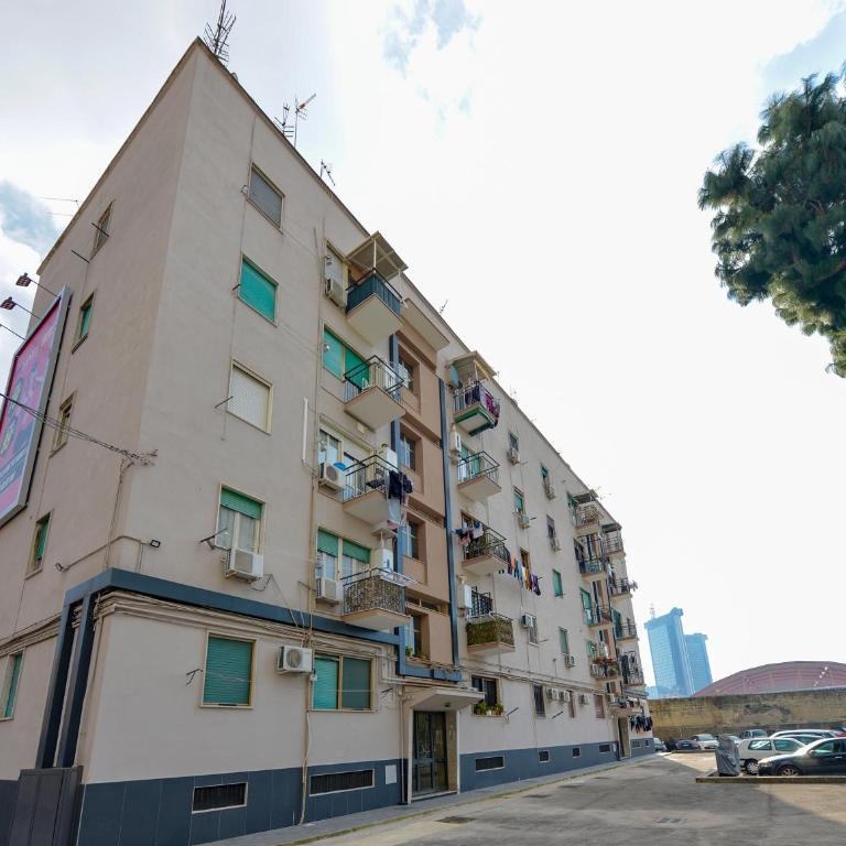 micione22 stazione centrale - Appartamento con 2 Camere da Letto e Balcone - 30