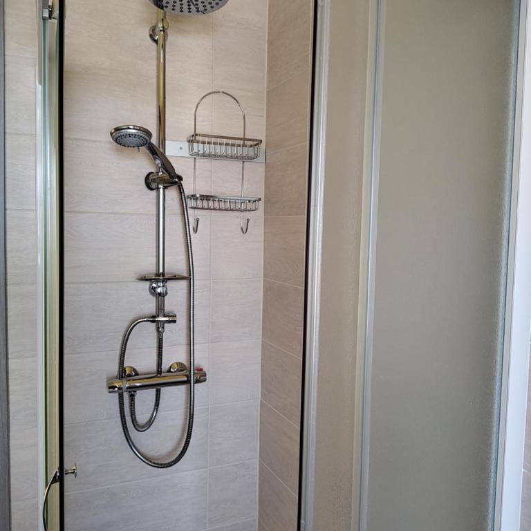 Mitcho De Mé CIR N 0111 - Appartamento - 16