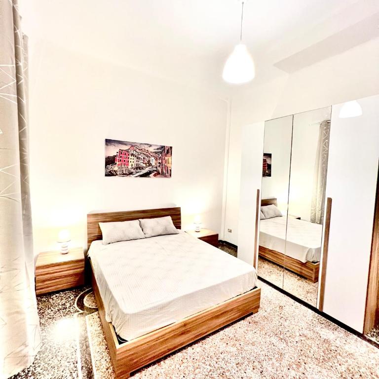 A due passi da Brignole - Three-Bedroom Apartment - 11