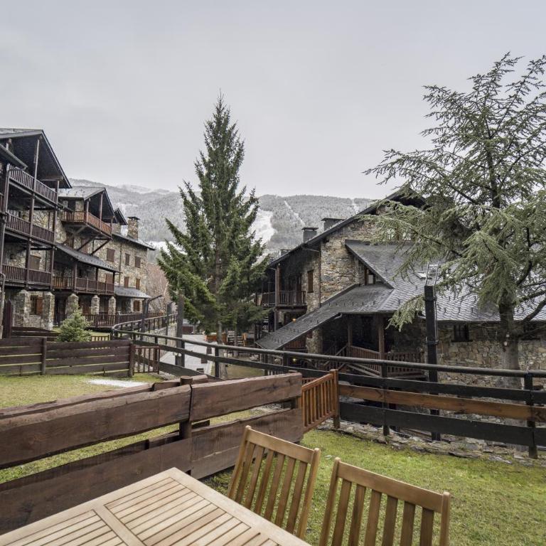 La Pleta Del Tarter - Three-Bedroom Townhouse - 32