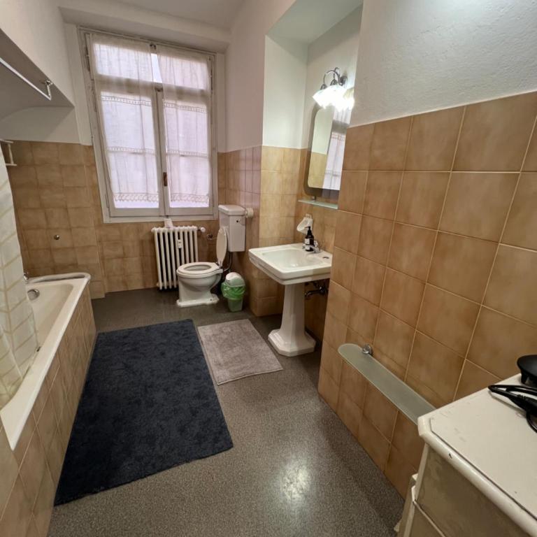 TATA Homes B&B - Camera Queen con Bagno in Comune - 7