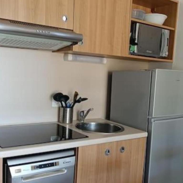 L'argentière, proche plage,Résidence piscine, Tennis, parking - Appartement 1 Chambre - 6